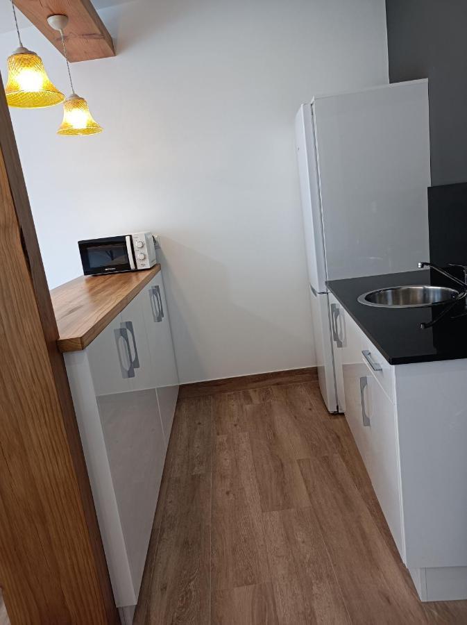 Albergue Hostel Nuestra Senora Del Camino 쿰바로 외부 사진